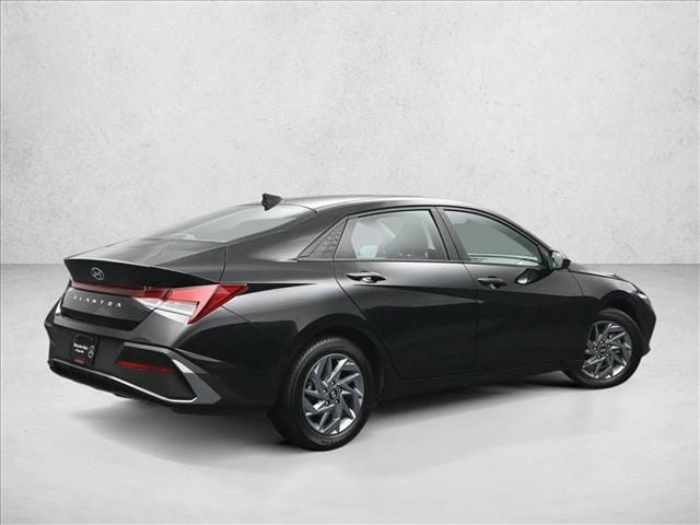 2024 Hyundai Elantra