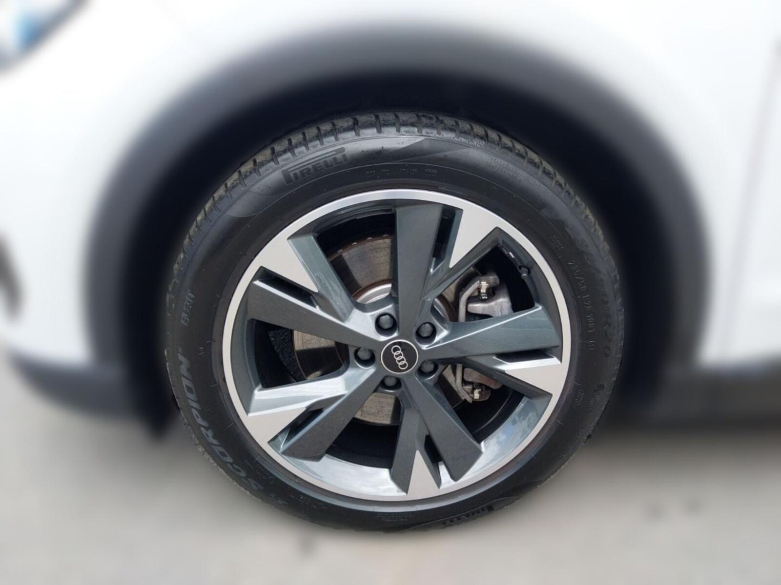 Audi Q4 e-tron – Bild 5