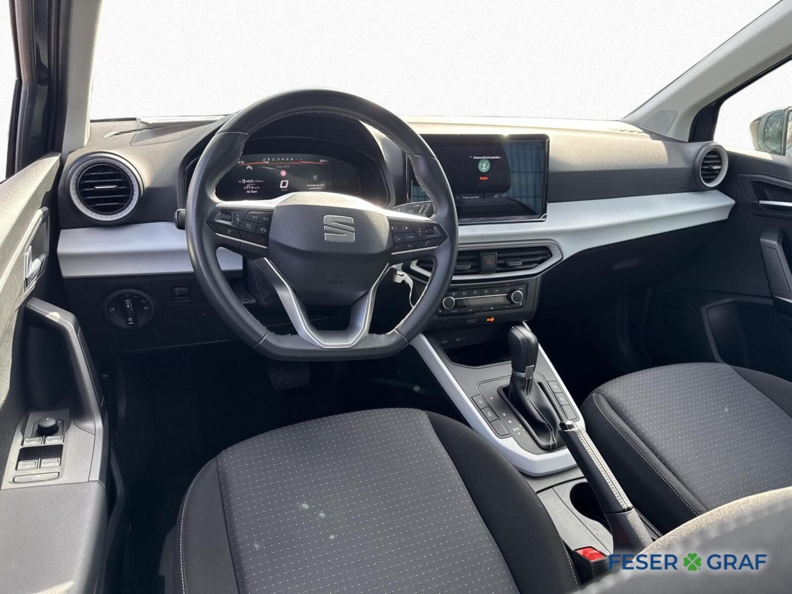 SEAT Arona – Bild 8