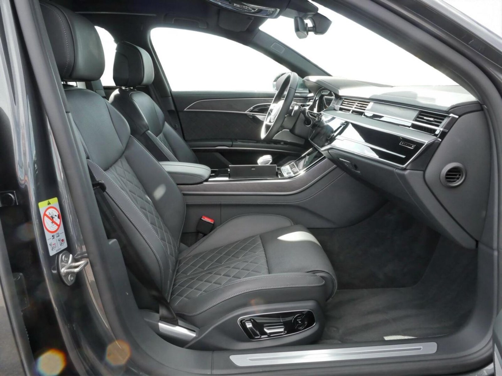 Audi A8 L – Bild 4