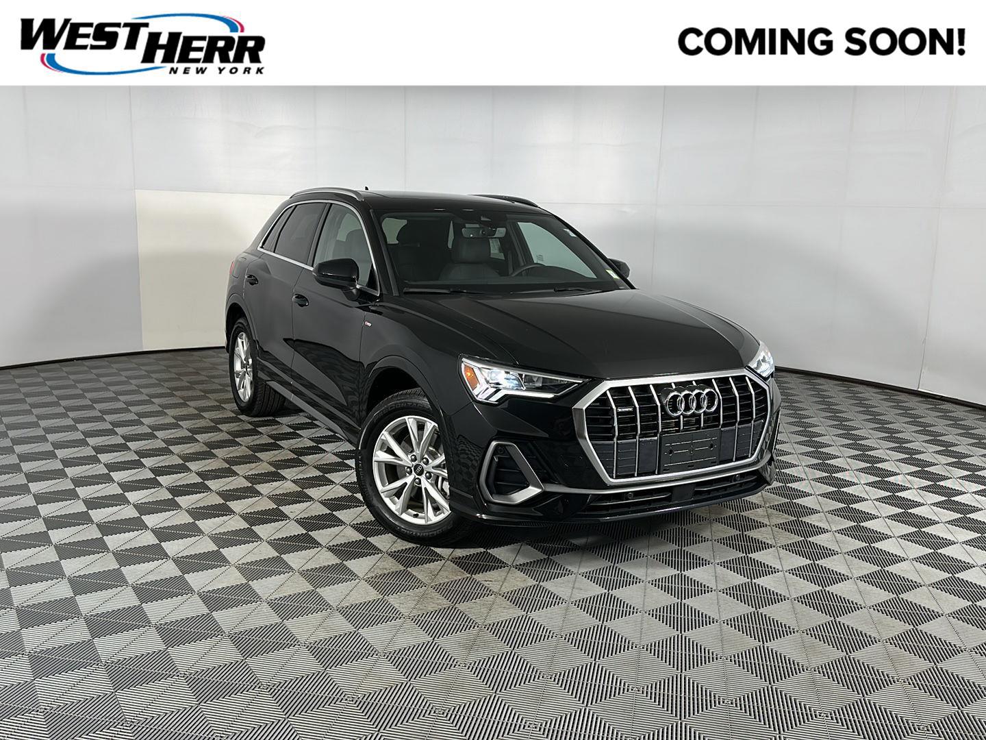 2025 Audi Q3 45 TFSI S Line Premium quattro's photo