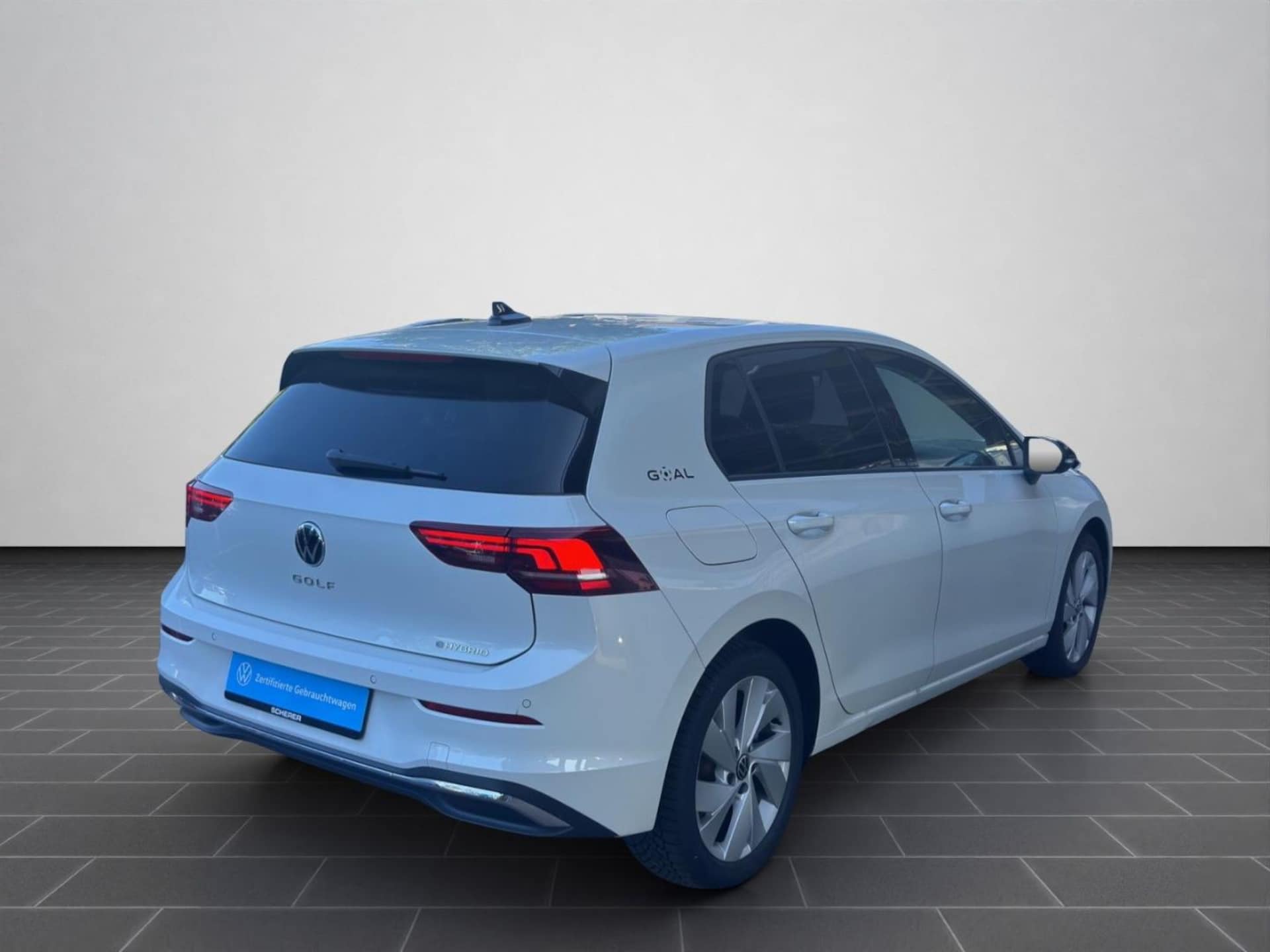 Volkswagen Golf Life