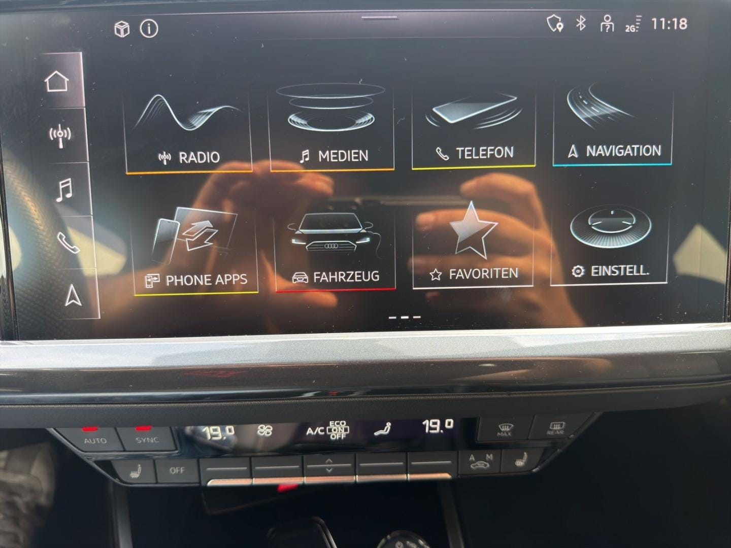 Bild über Audi Q4 e-tron 40 e-tron - für weitere Informationen kontaktieren Sie den Audi Partner