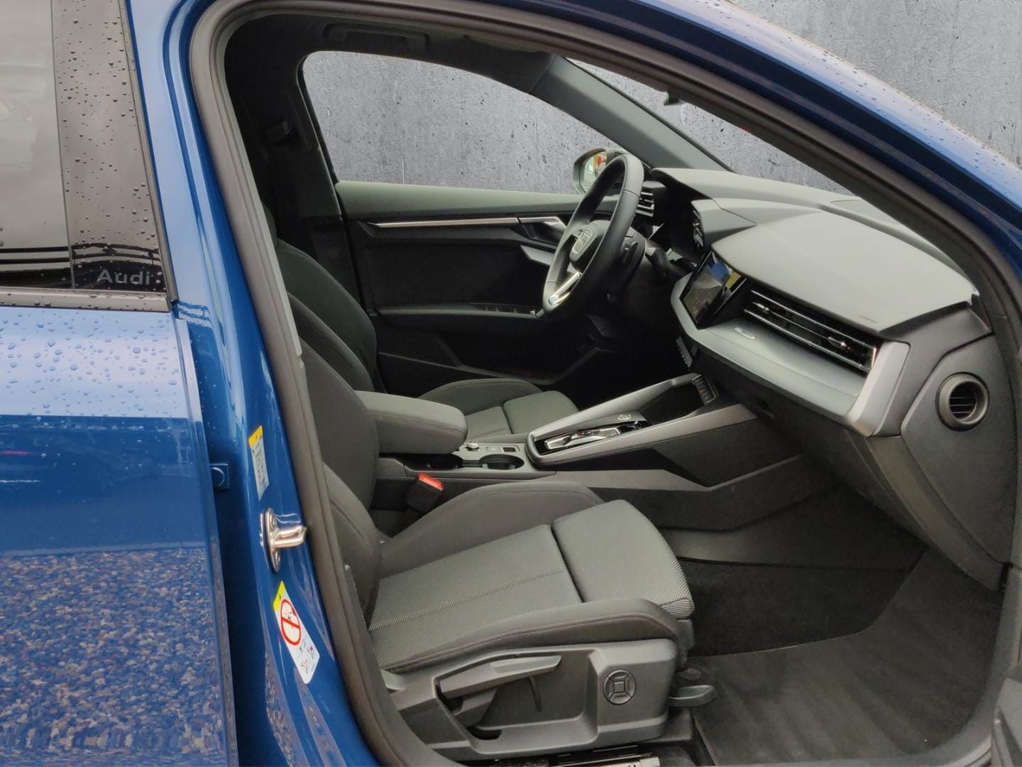 Bild über Audi A3 Sportback S line 35 TFSI S tronic - für weitere Informationen kontaktieren Sie den Audi Partner
