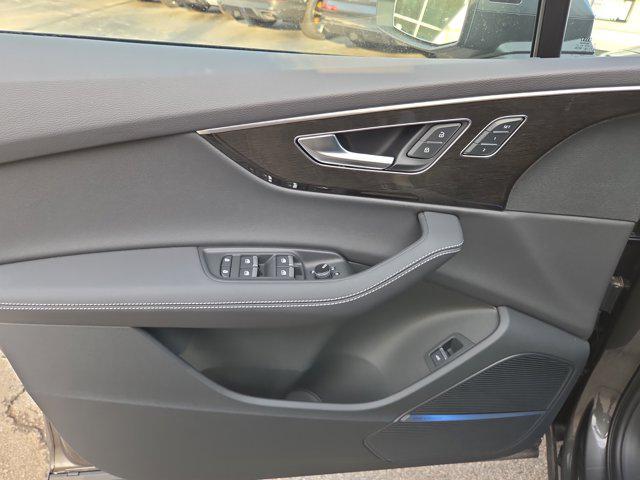 2026 Audi Q7 Premium Plus