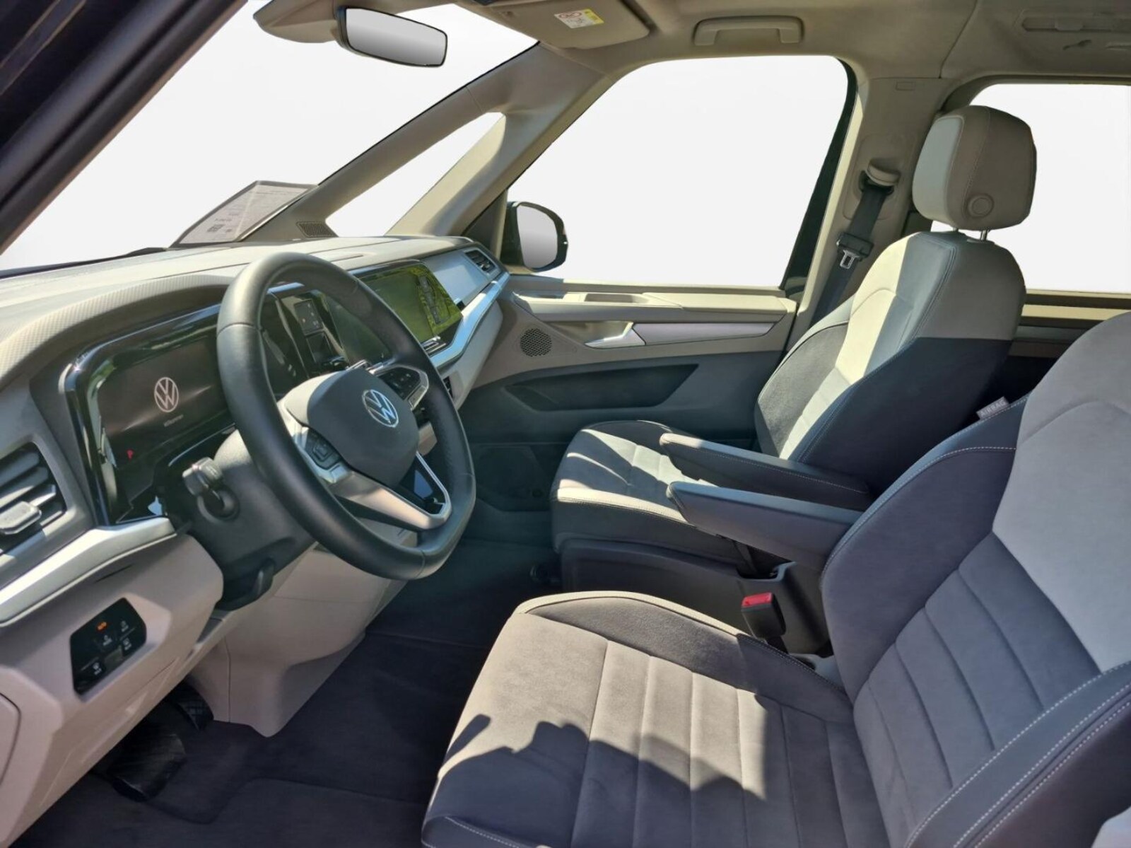 Volkswagen Multivan Langversion – Bild 2
