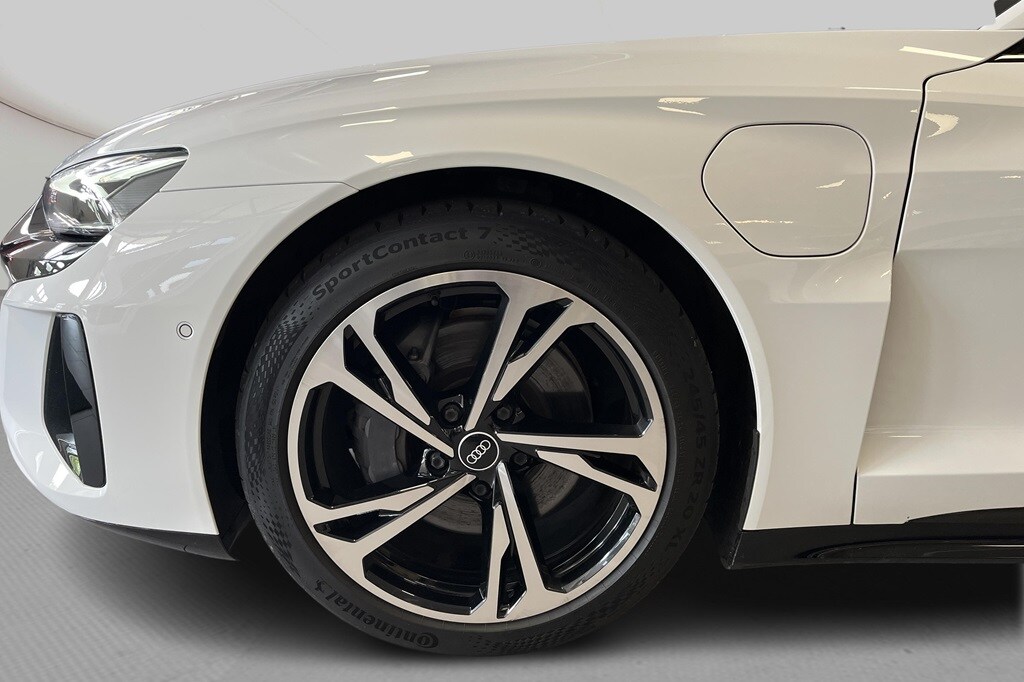 Bild som visar&nbsp;Audi e-tron GT&nbsp;e-tron GT quattro 350,00 kW - för mer information kontakta din Audi Partner