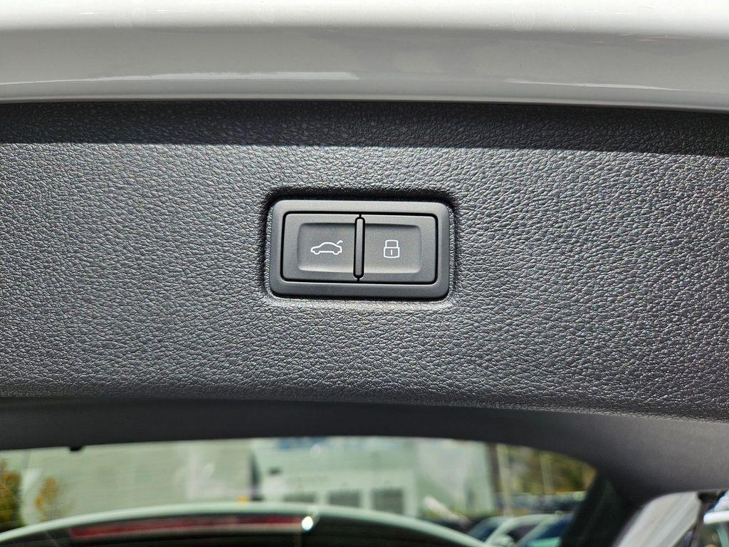2026 Audi Q7 Premium Plus - Photo 25