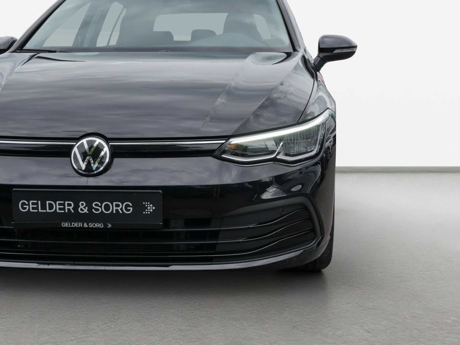 Volkswagen Golf Life