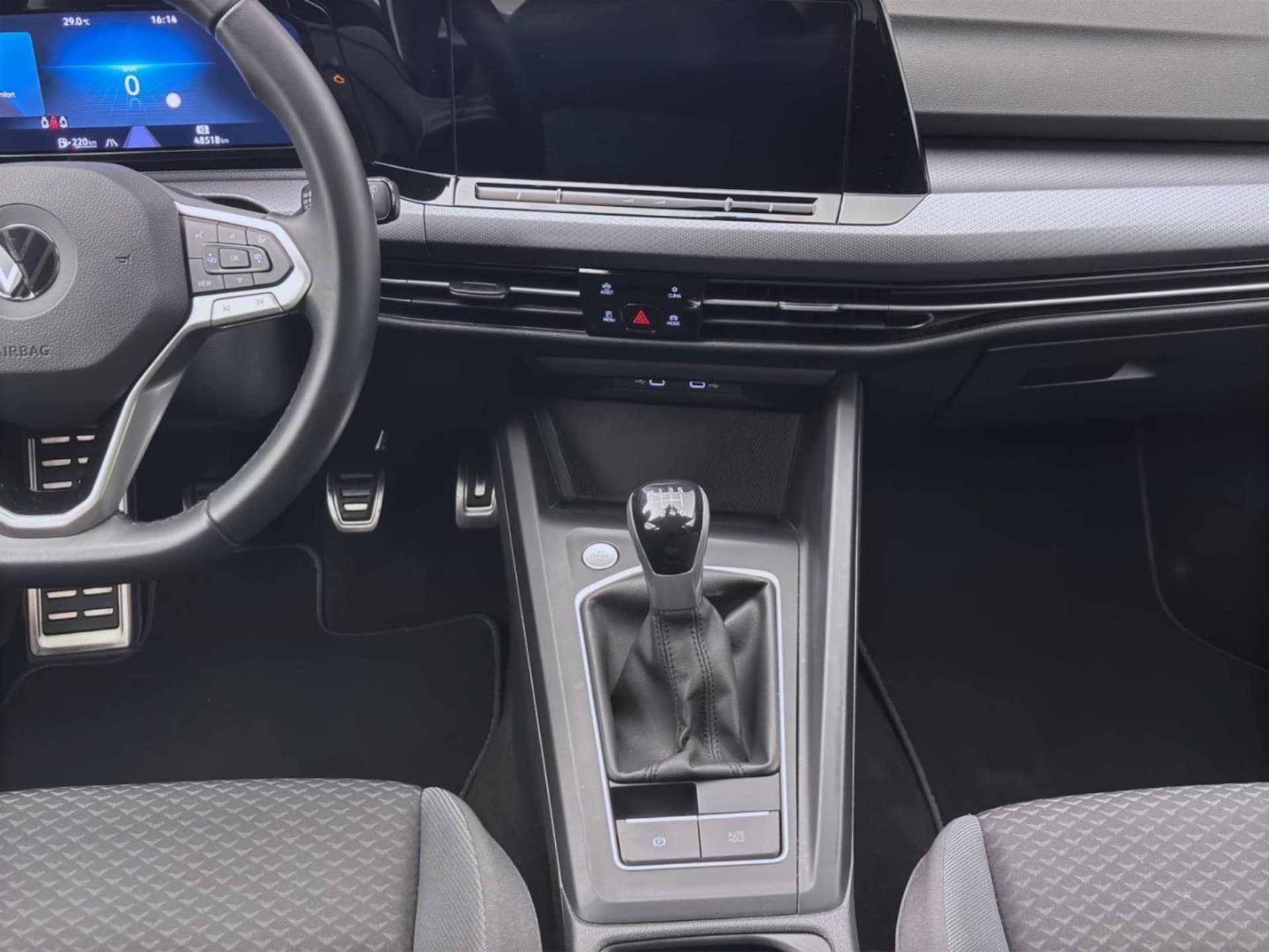 Volkswagen Golf Active