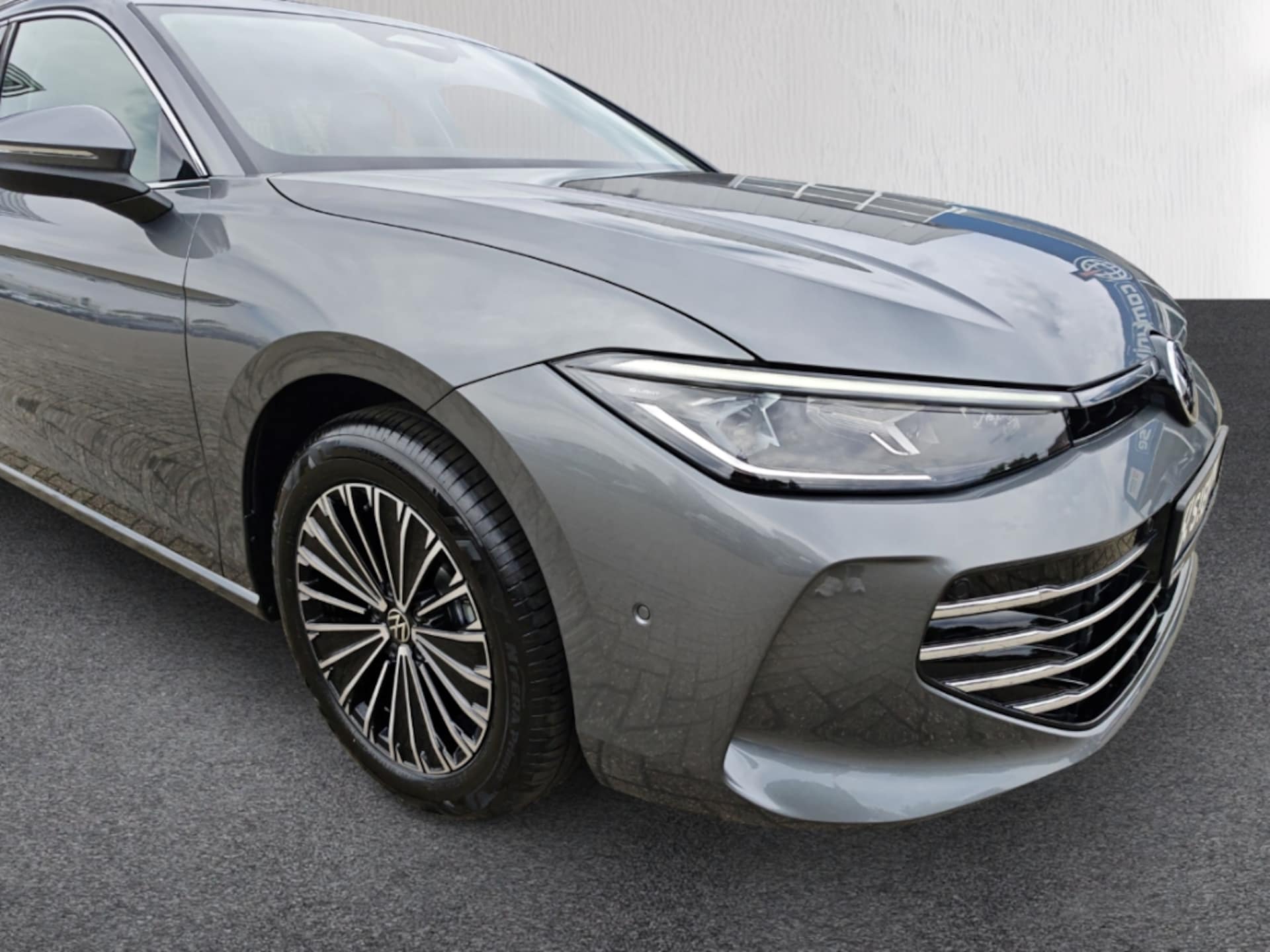 Volkswagen Passat Elegance