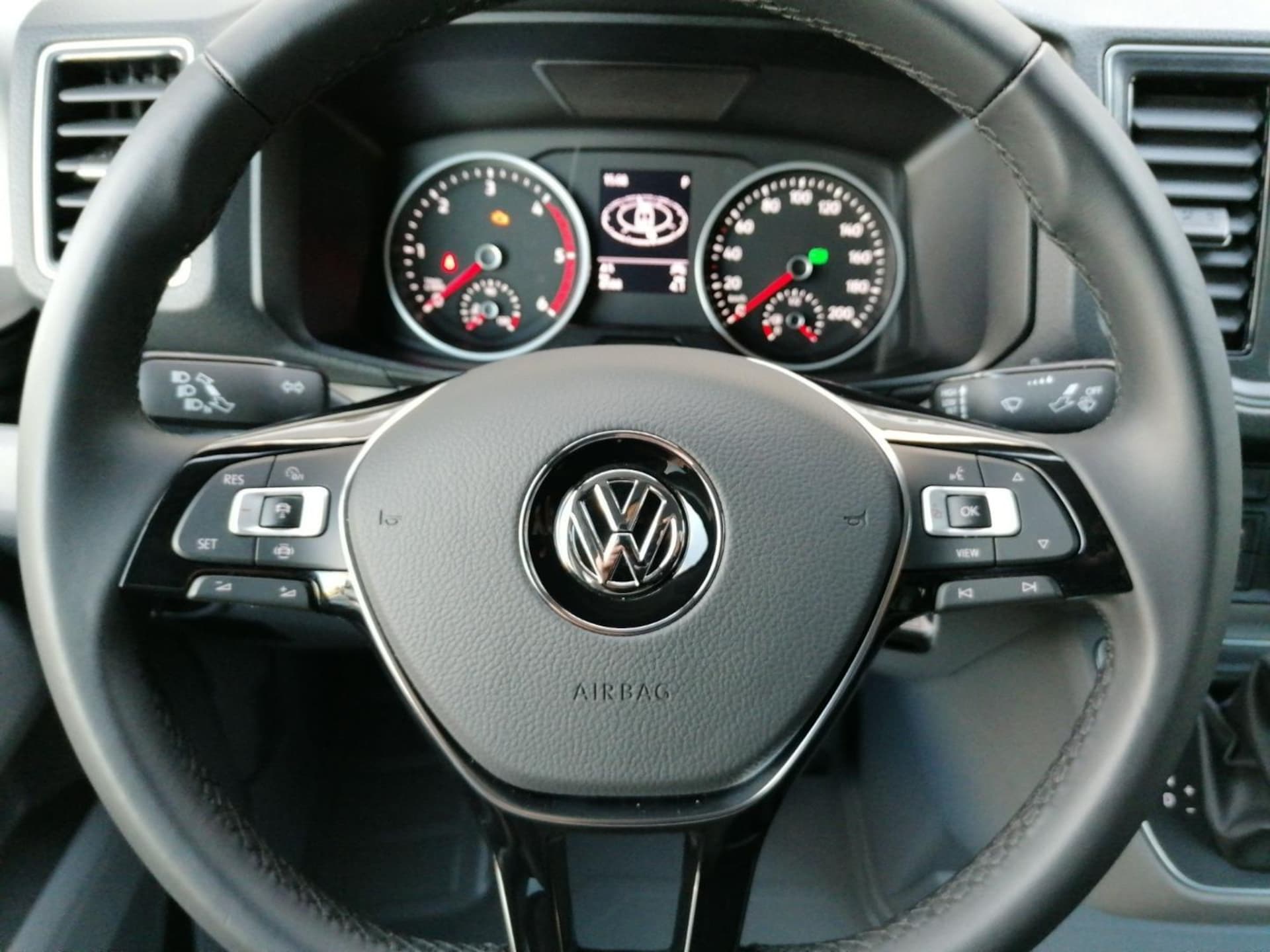 Volkswagen Grand California 600