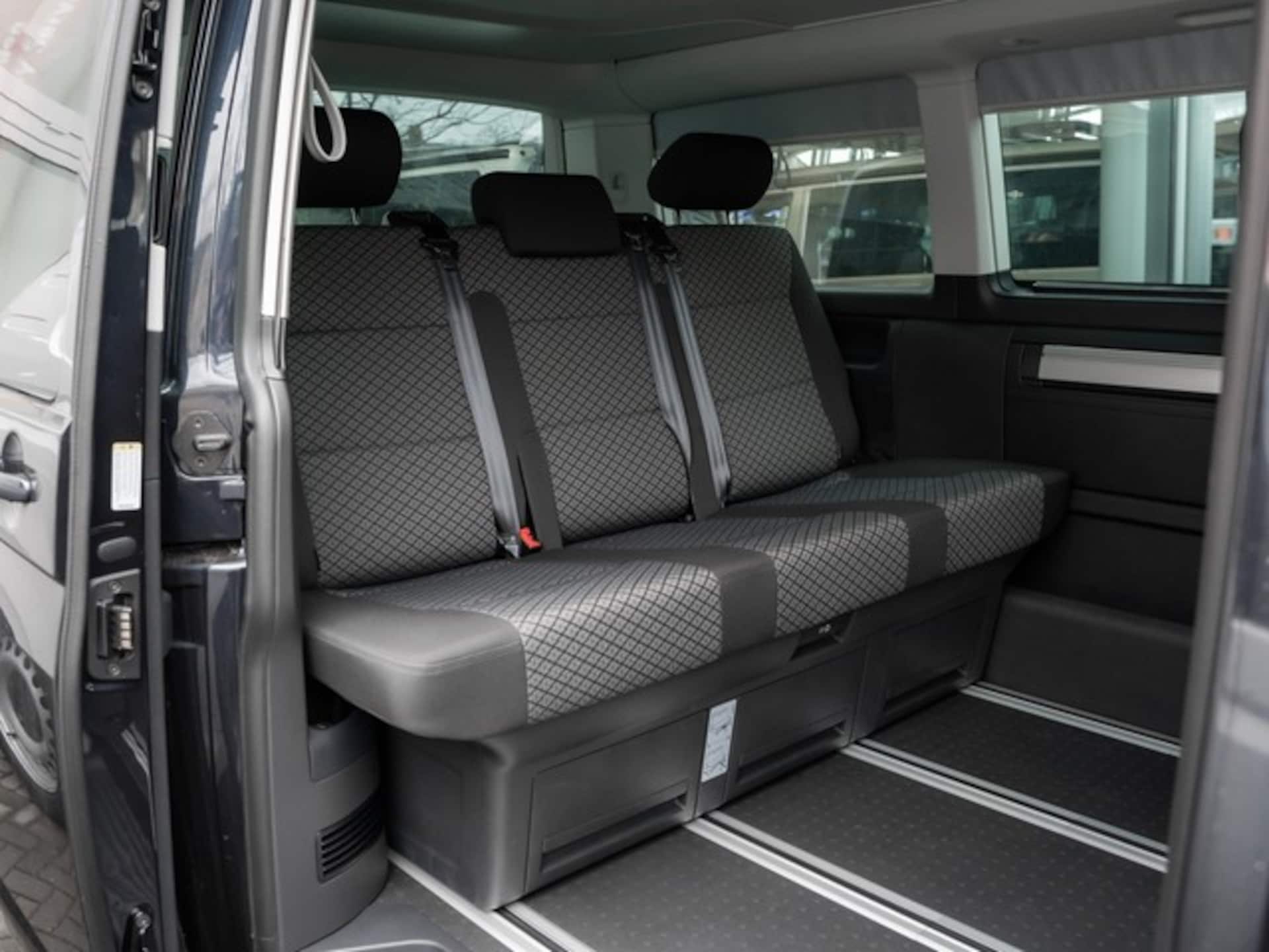 Volkswagen T6.1 California Beach