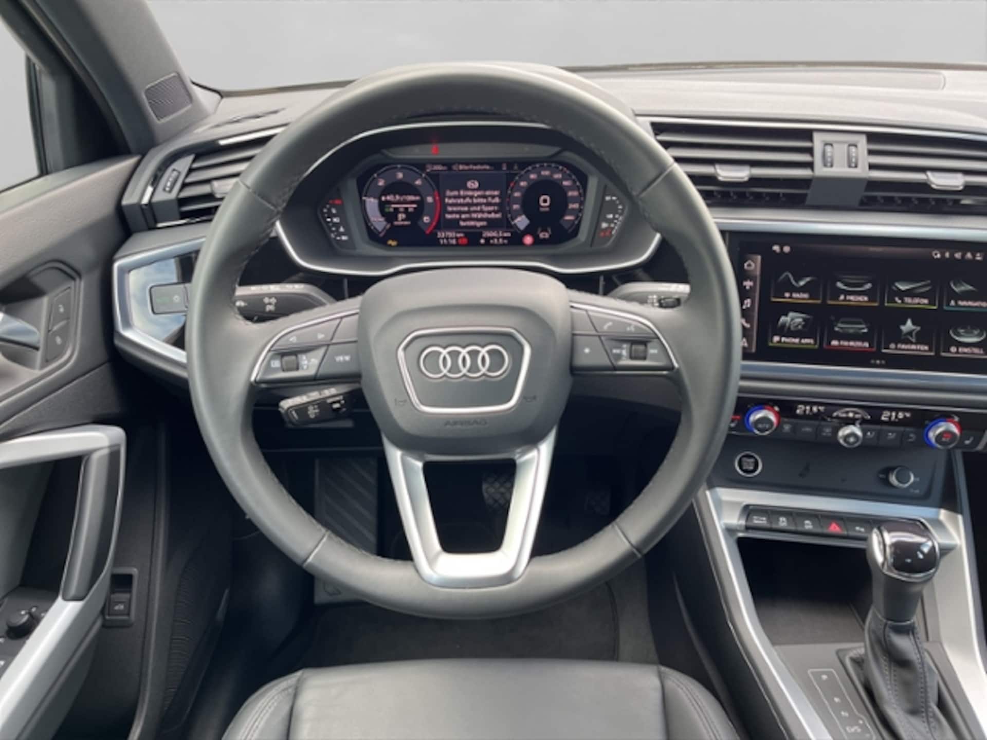 Audi Q3 SUV S line