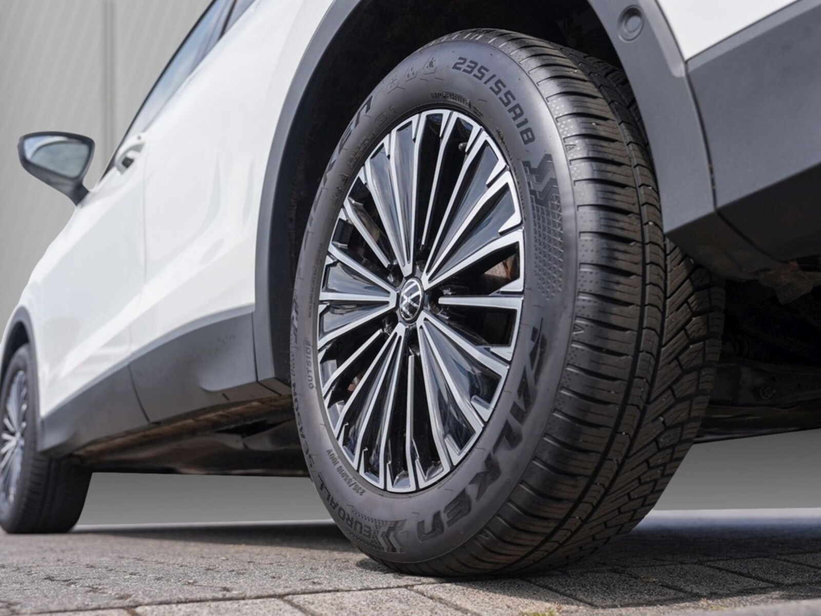 Volkswagen Tiguan – Bild 5