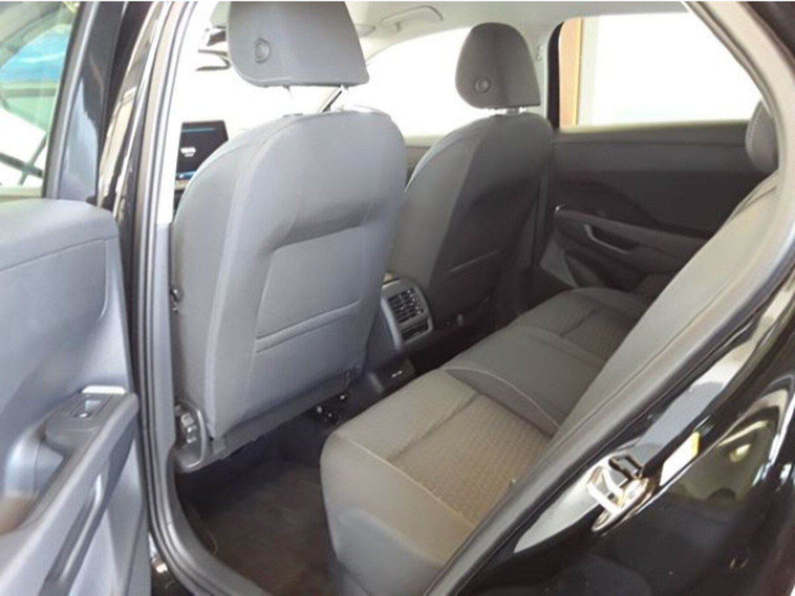 Volkswagen T-Roc – Bild 8