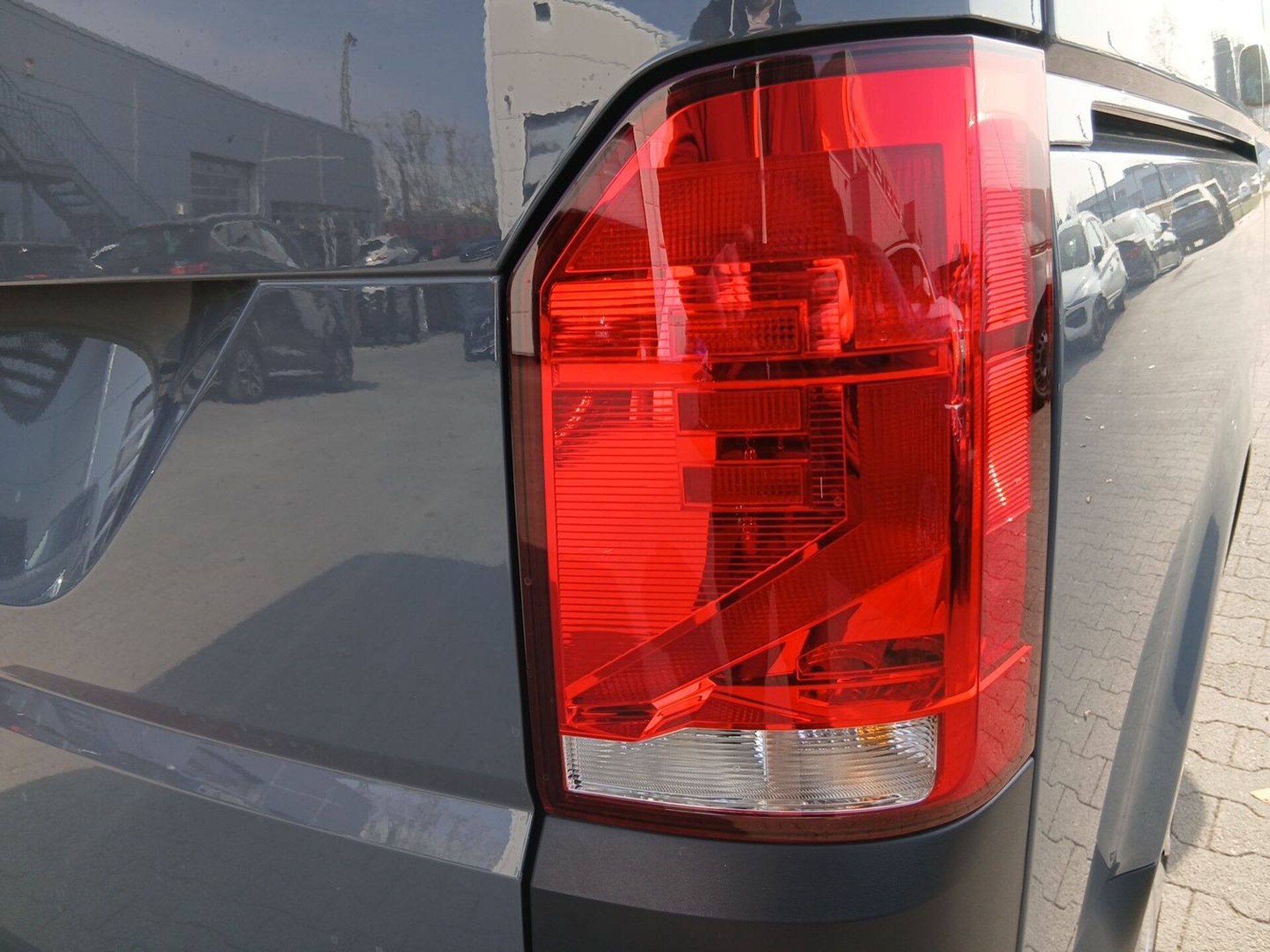 Volkswagen T6.1 Transporter Kombi kurzer Radstand