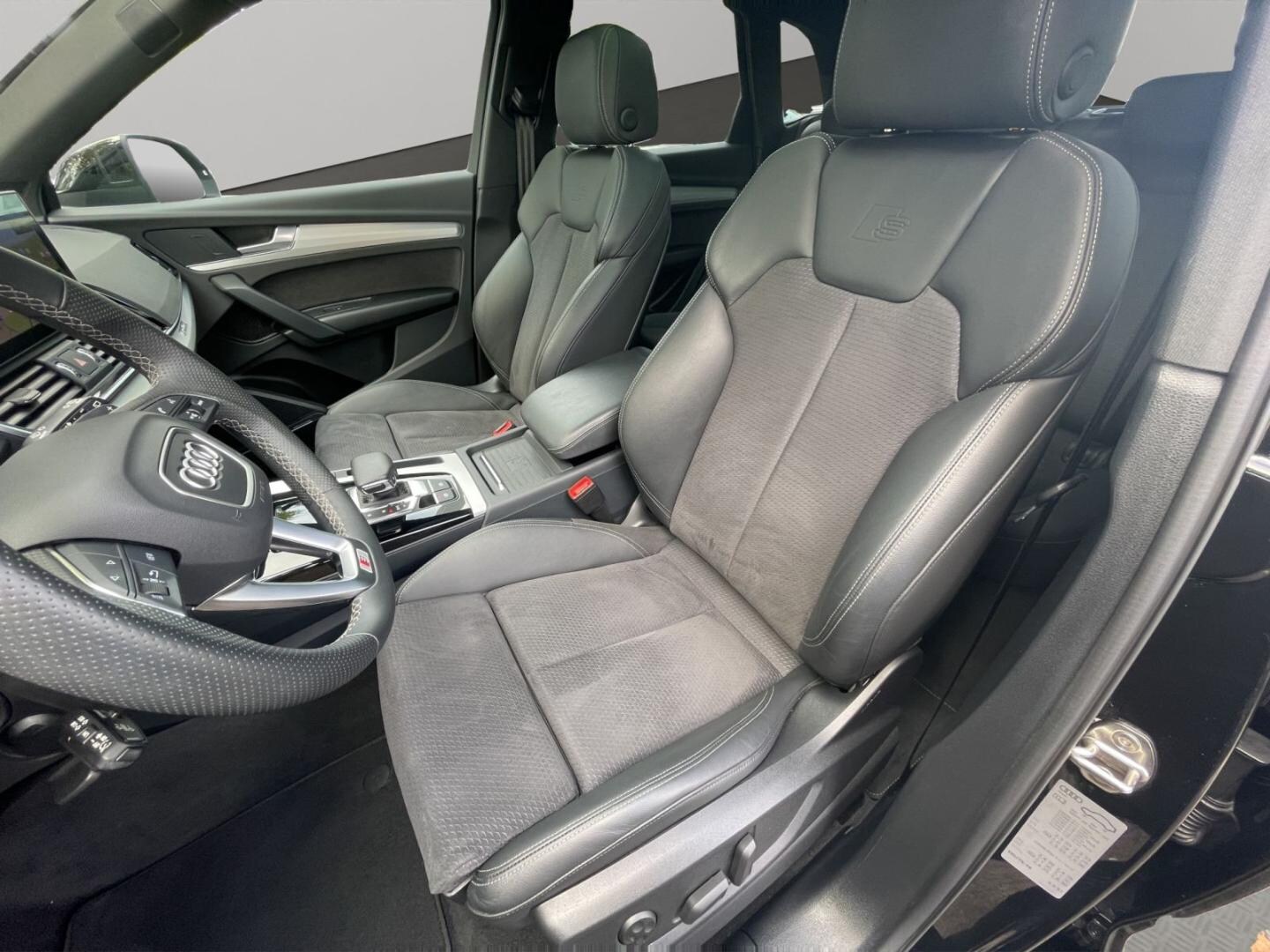 Bild über Audi Q5 40 TDI quattro 150 kW S tronic - für weitere Informationen kontaktieren Sie den Audi Partner