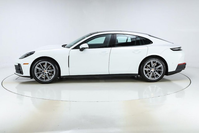 2025 Porsche Panamera