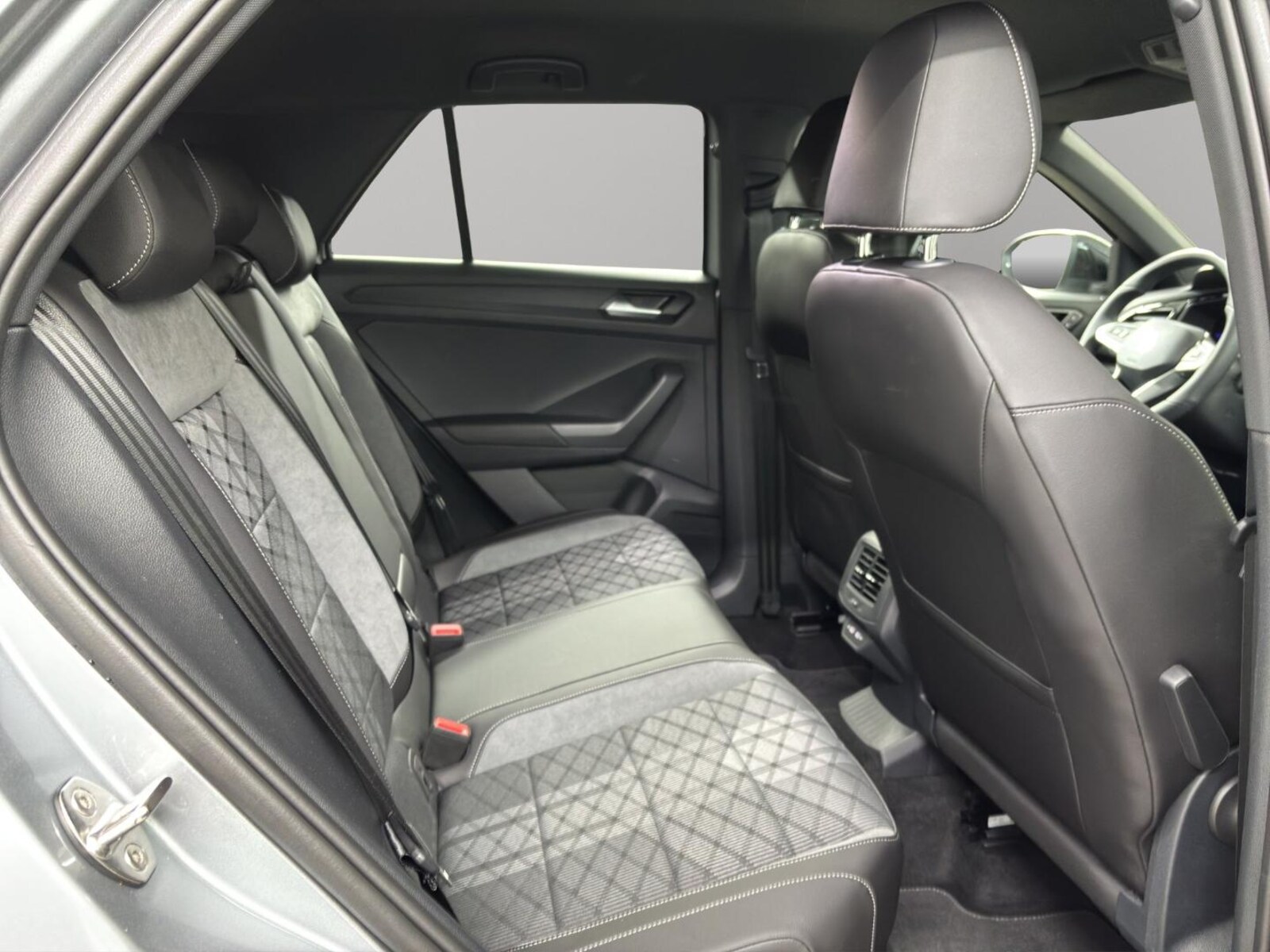 Volkswagen T-Roc – Bild 8