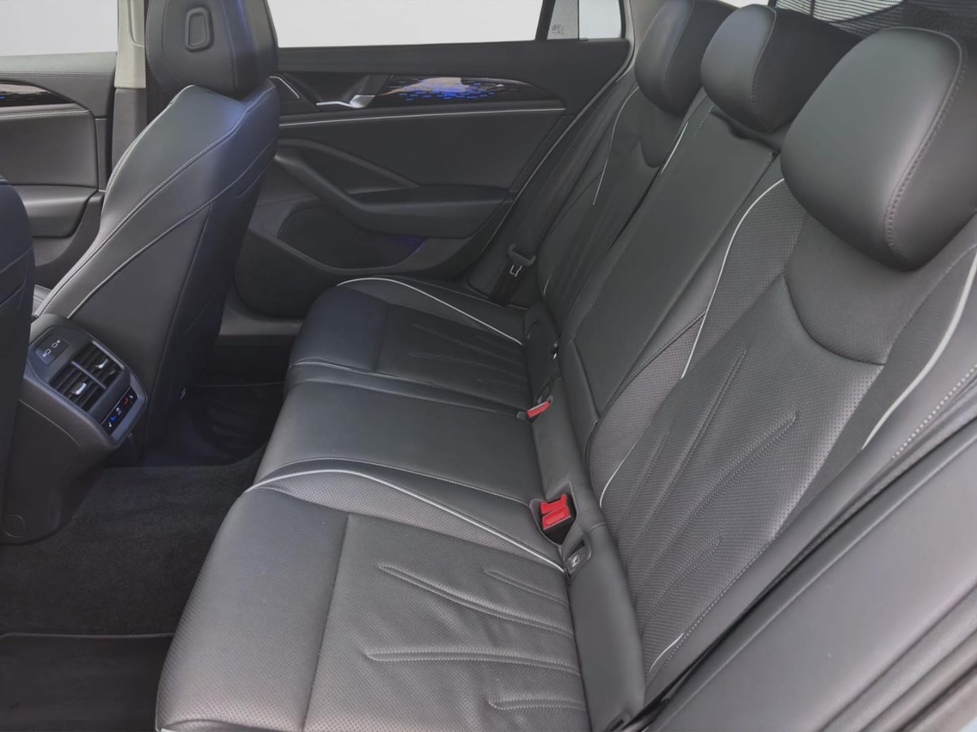 Volkswagen Passat Elegance