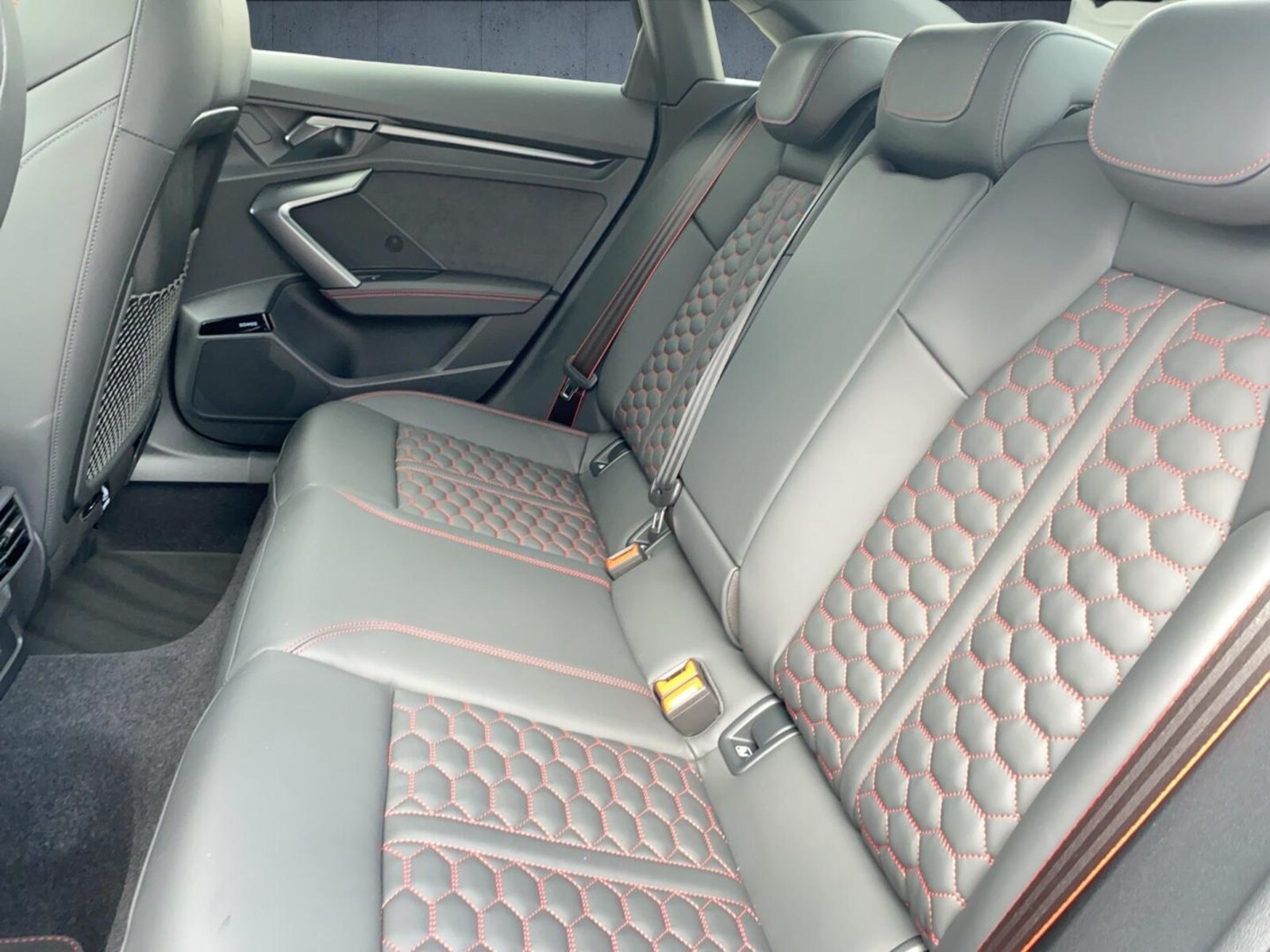 Audi RS 3 Limousine – Bild 12