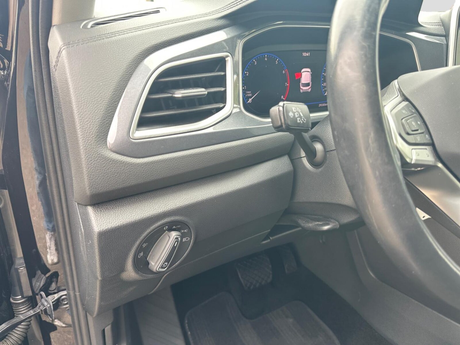 Volkswagen T-Roc – Bild 12