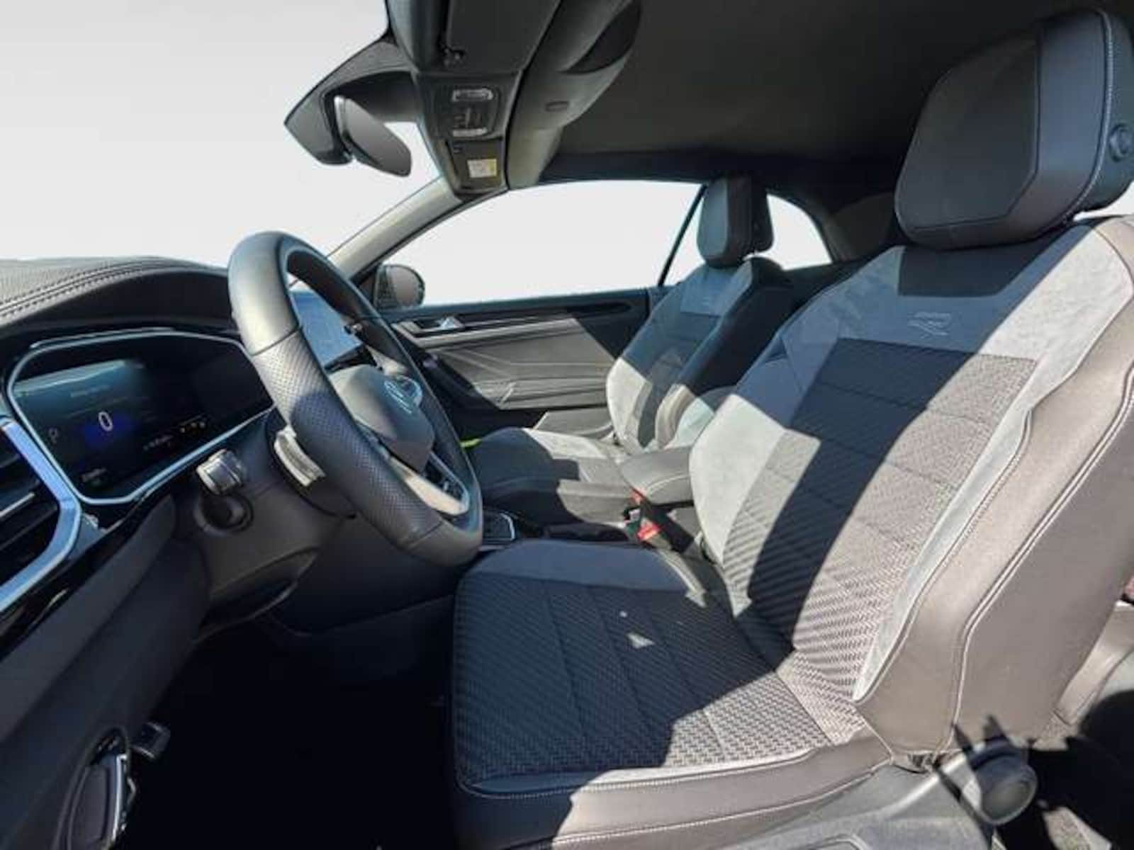 Volkswagen T-Roc Cabriolet – Bild 8