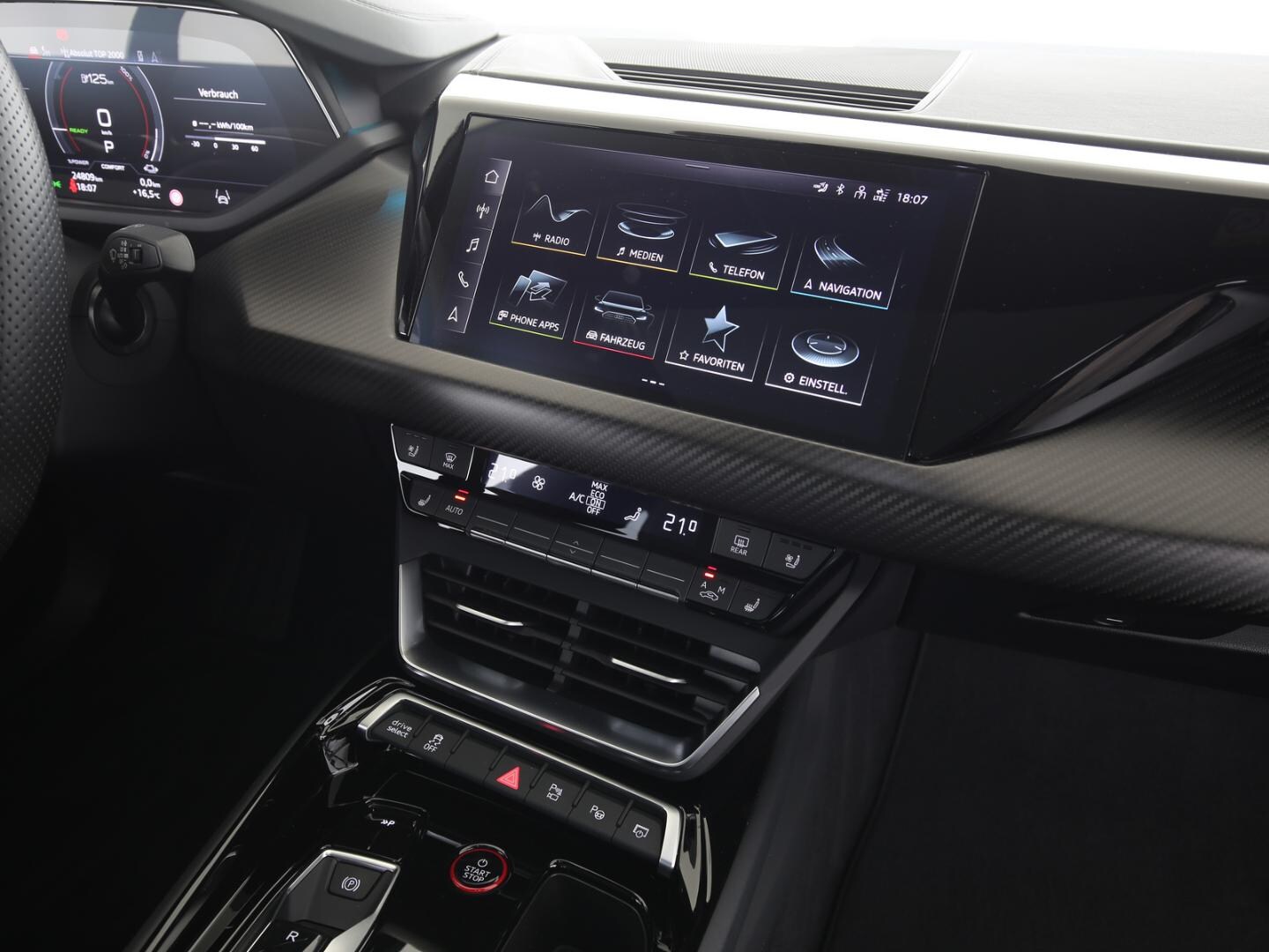 Bild über Audi e-tron GT e-tron quattro - für weitere Informationen kontaktieren Sie den Audi Partner