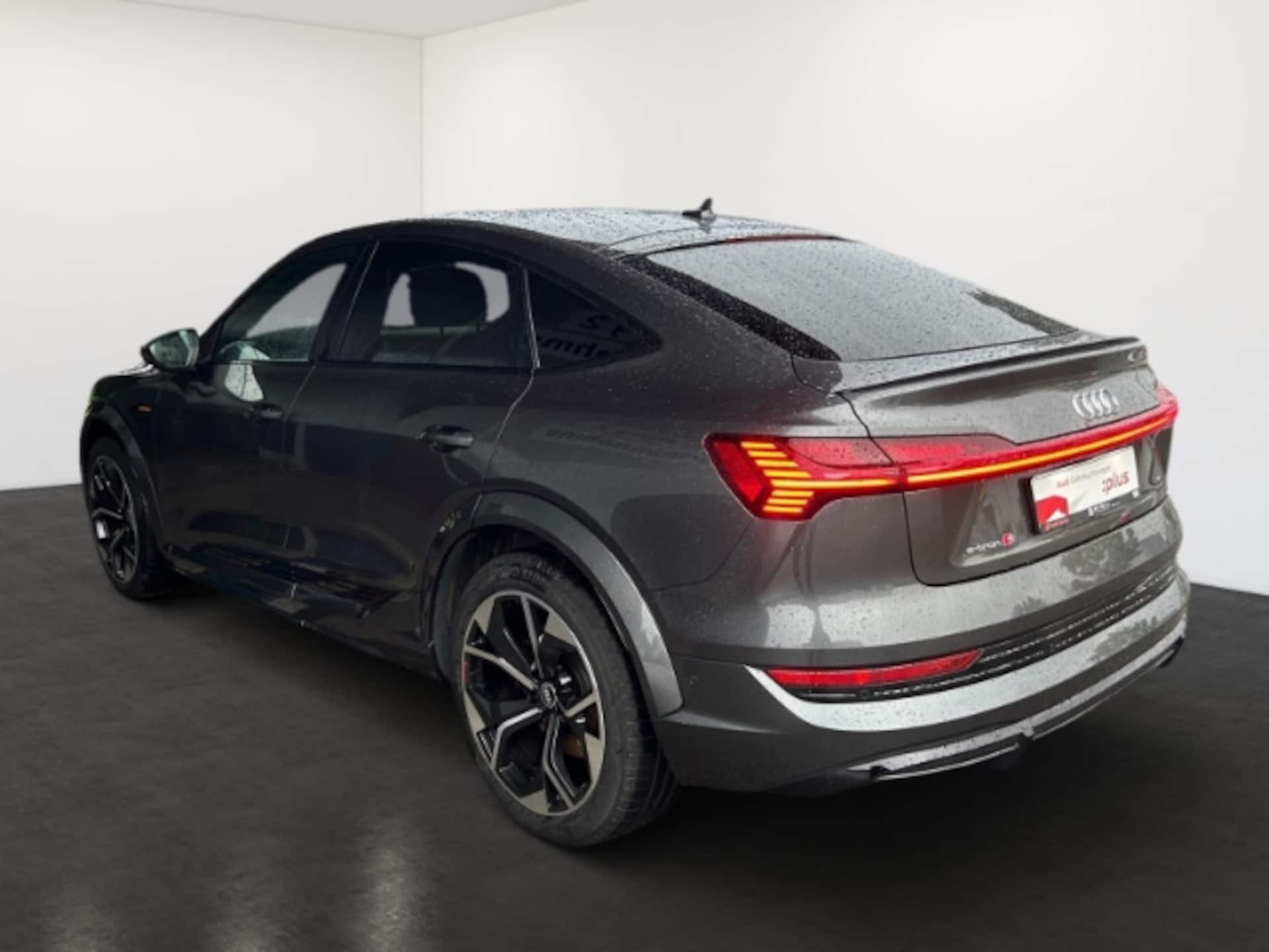 Audi e-tron S Sportback