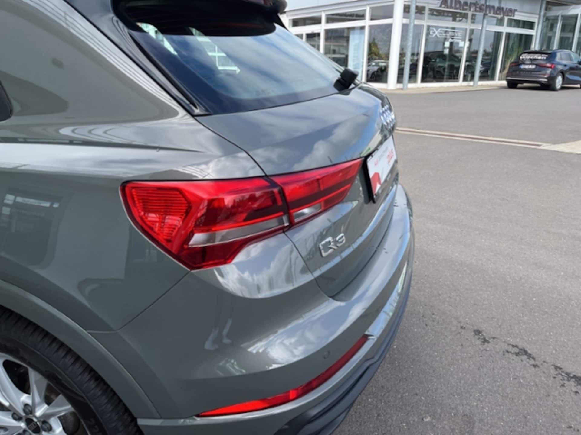 Audi Q3 SUV S line