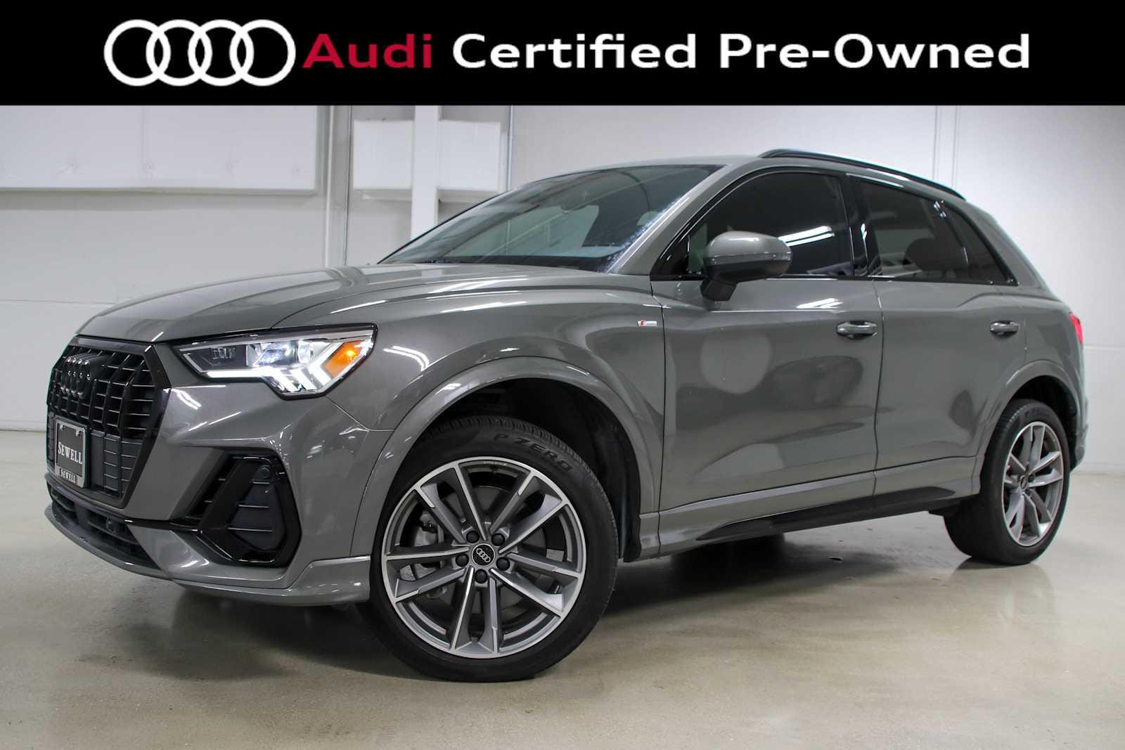 2023 Audi Q3 45 TFSI S Line Premium quattro's photo