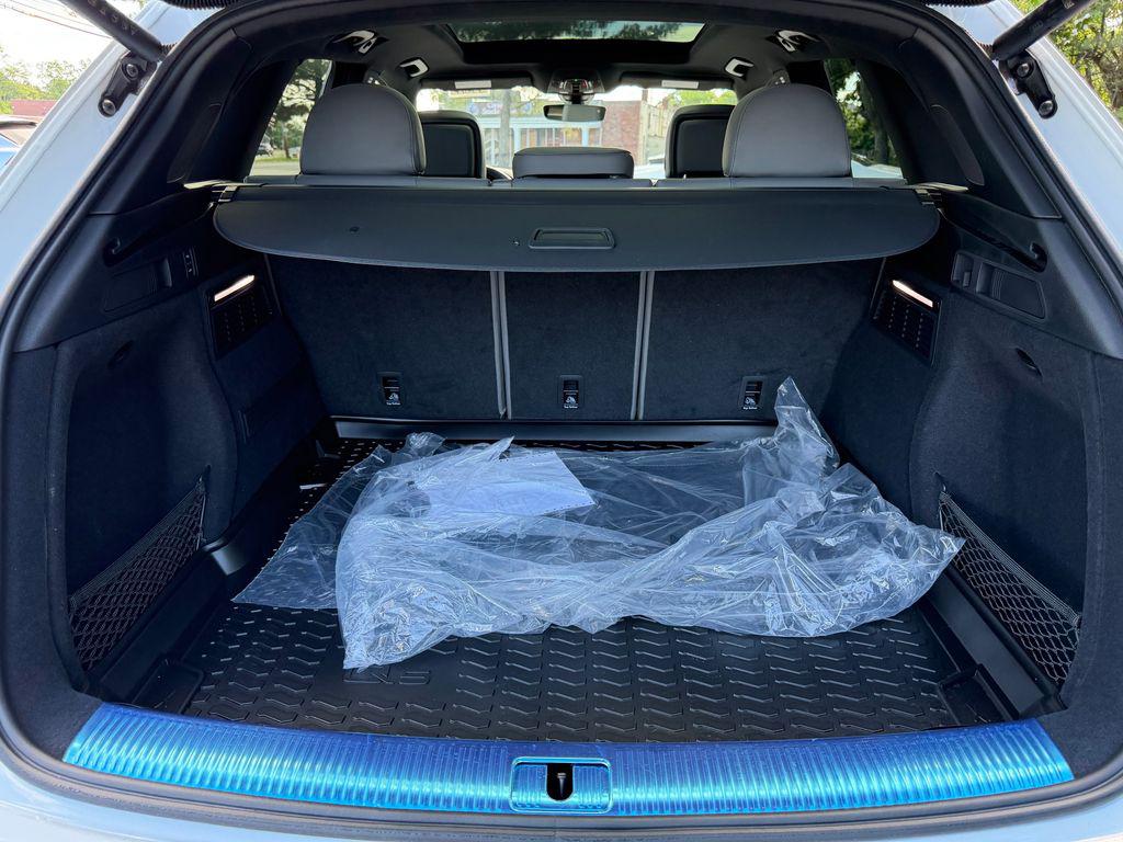 2025 Audi SQ5 Premium Plus - Photo 35