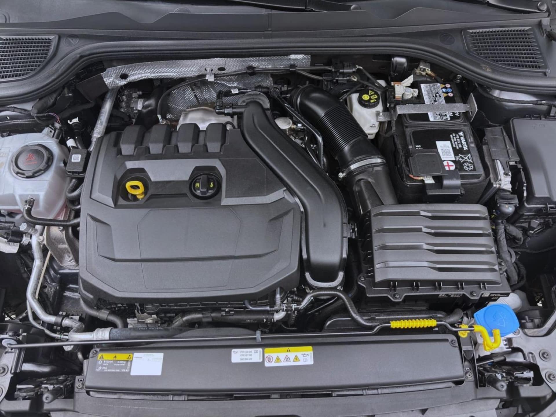 Volkswagen Golf Active