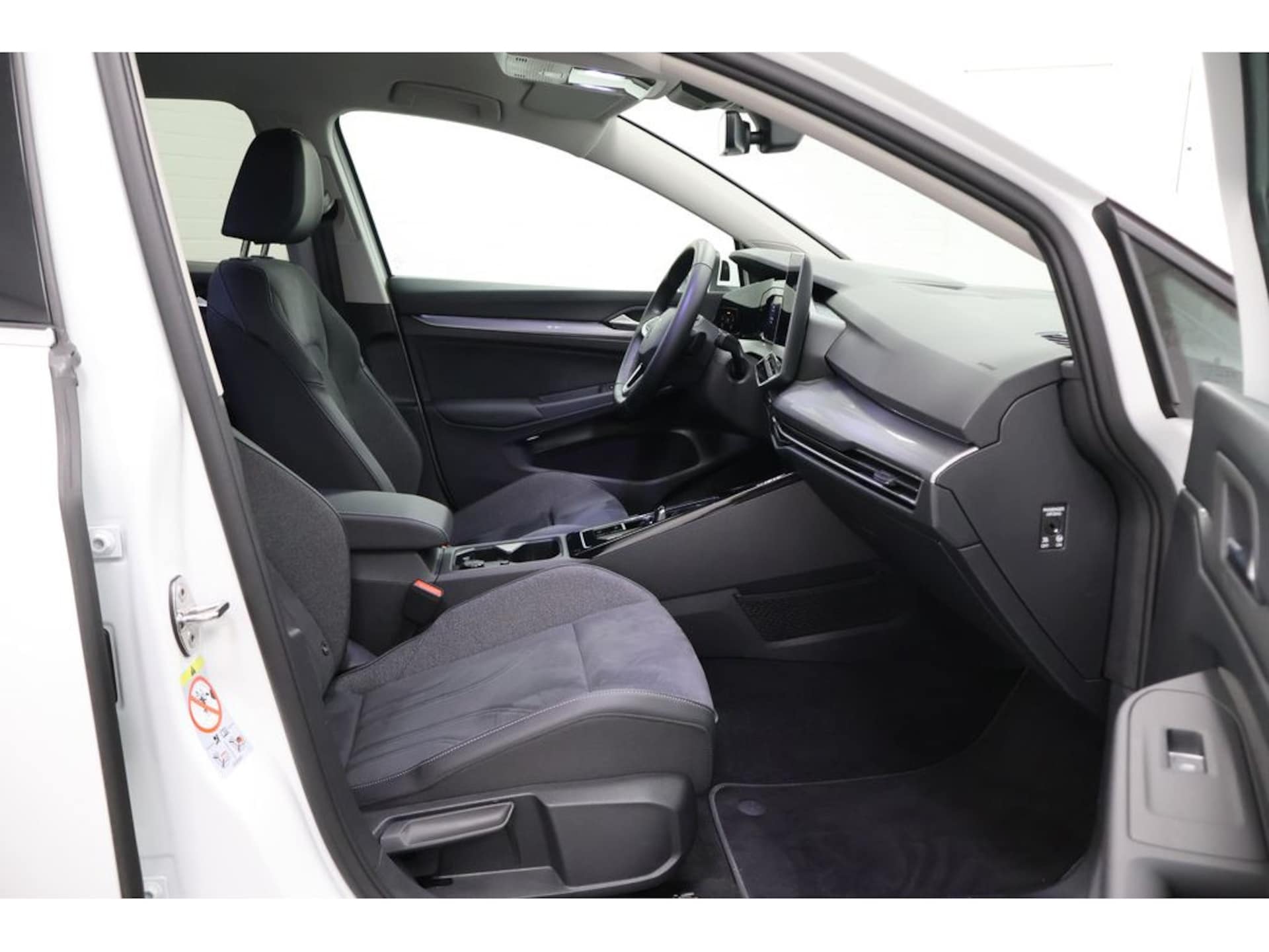 Volkswagen Golf Style