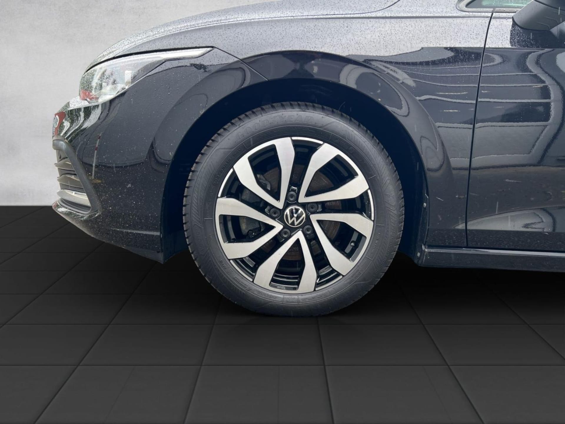 Volkswagen Golf Active