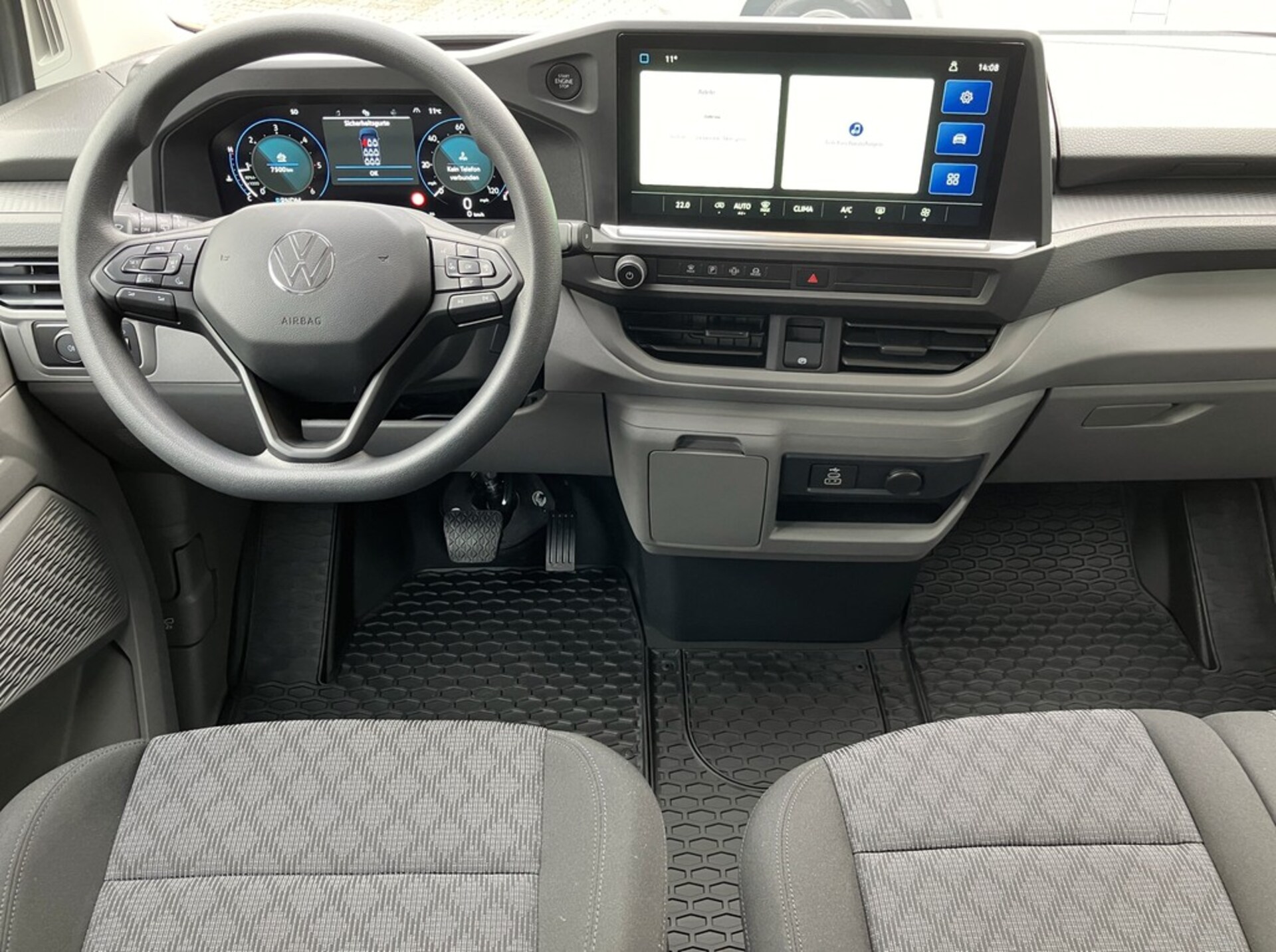 Volkswagen Transporter Kombi langer Radstand