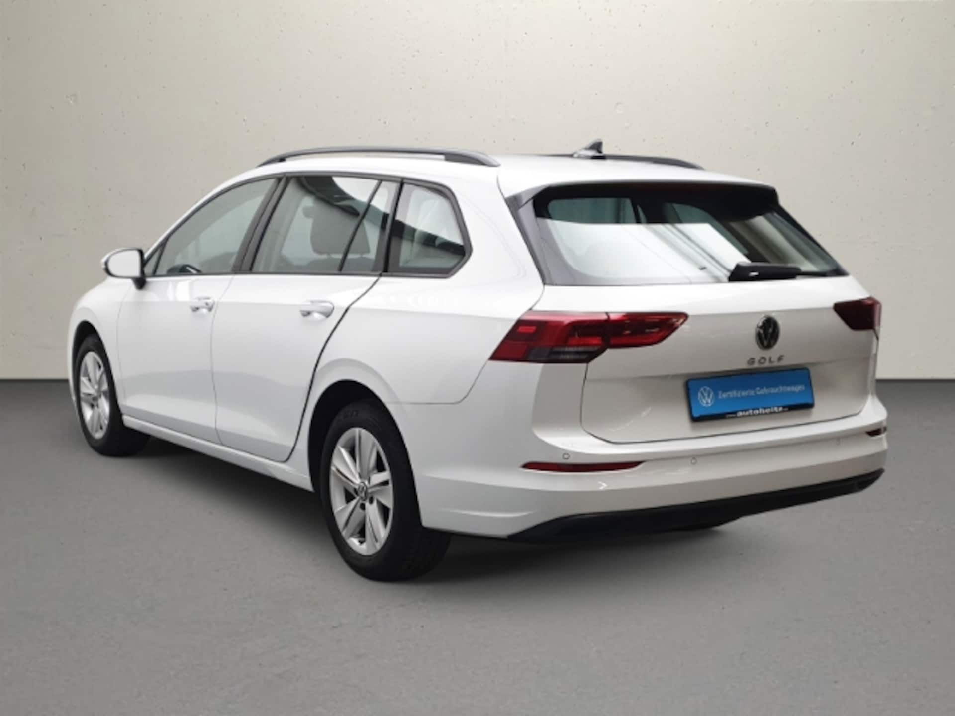 Volkswagen Golf Variant Life