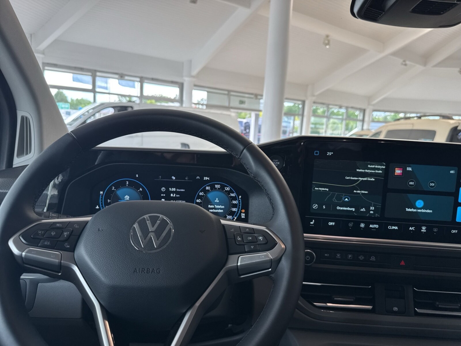 Volkswagen Caravelle – Bild 10