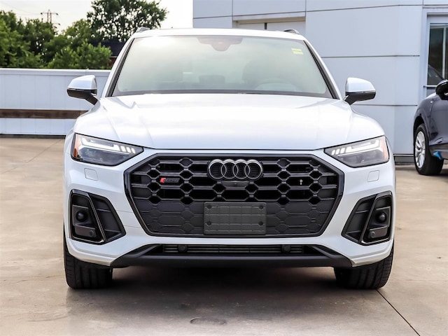 2022 Audi SQ5