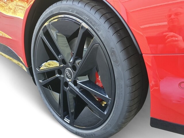 Image about Audi S e-tron GT e-tron quattro