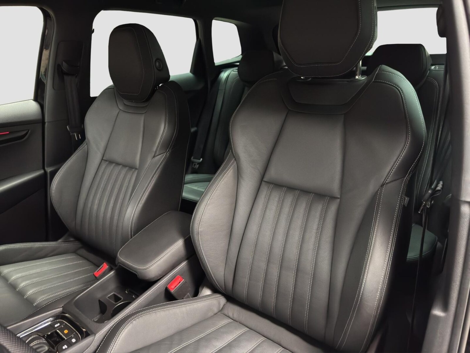 Škoda Karoq – Bild 8