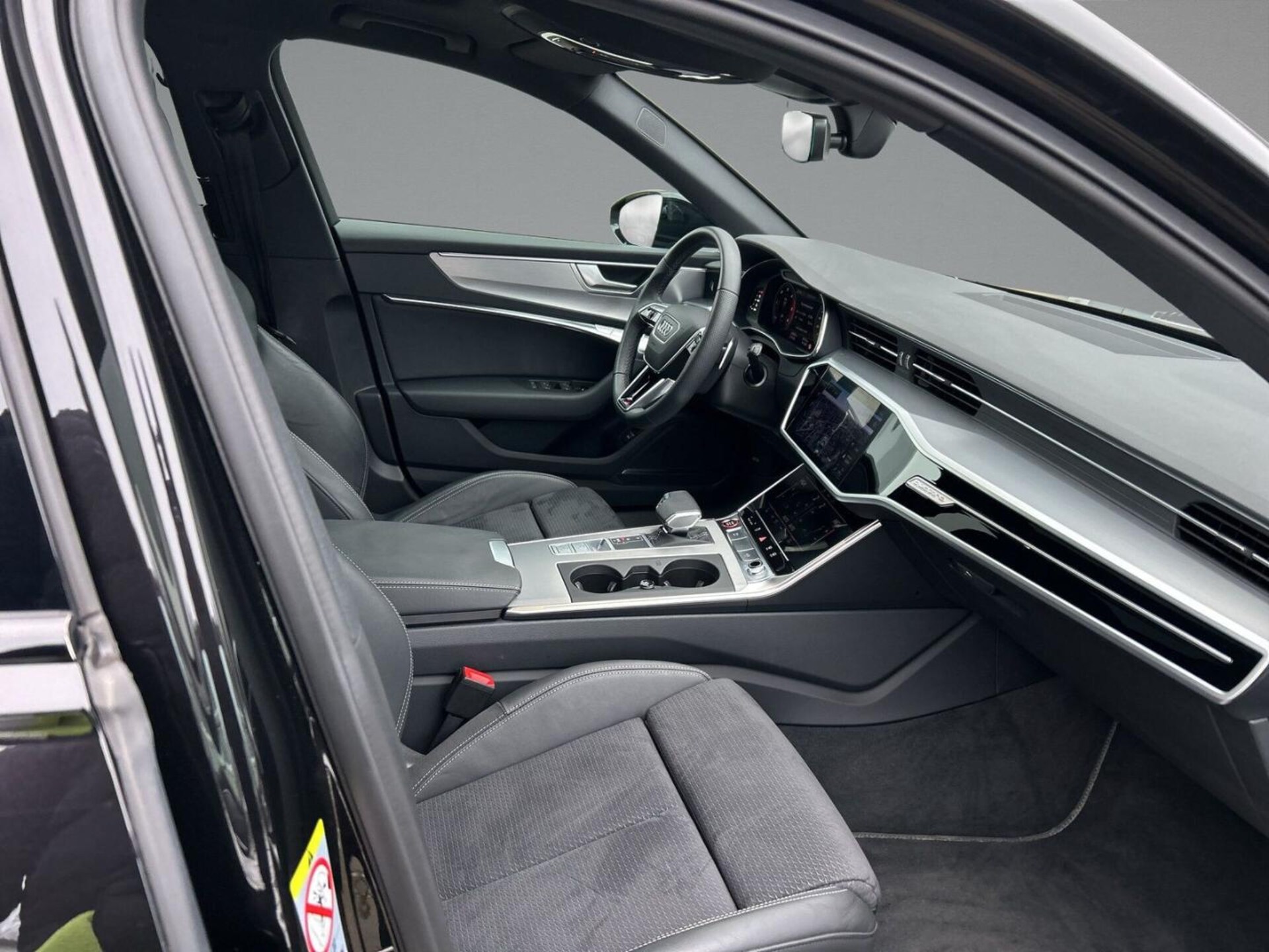 Audi S6 Avant