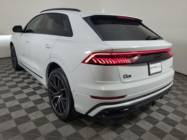 2023 Audi Q8