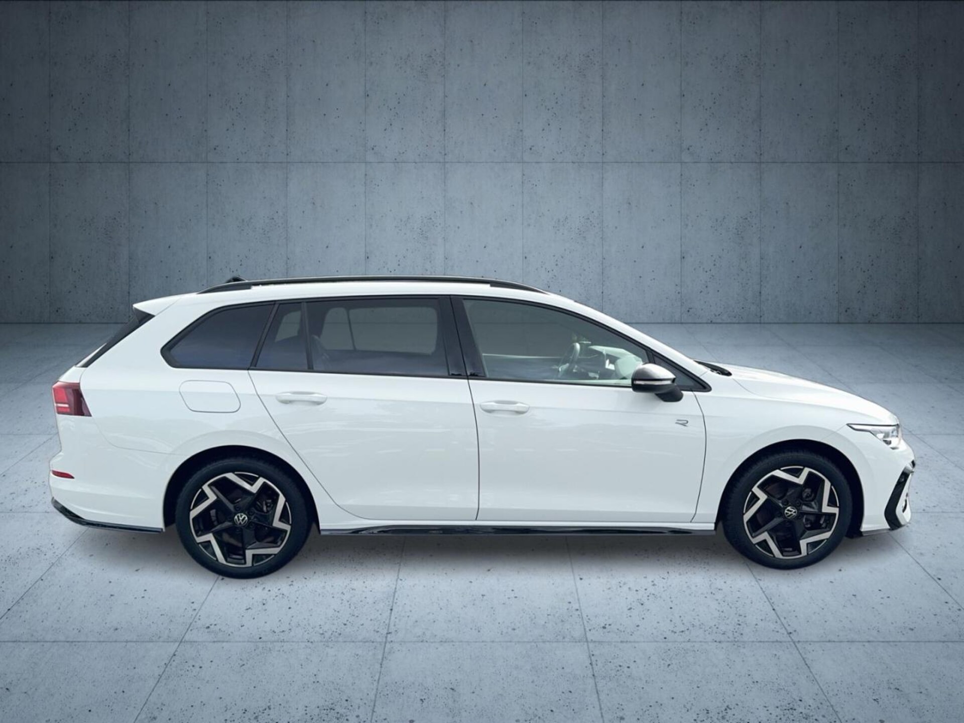 Volkswagen Golf Variant R-Line