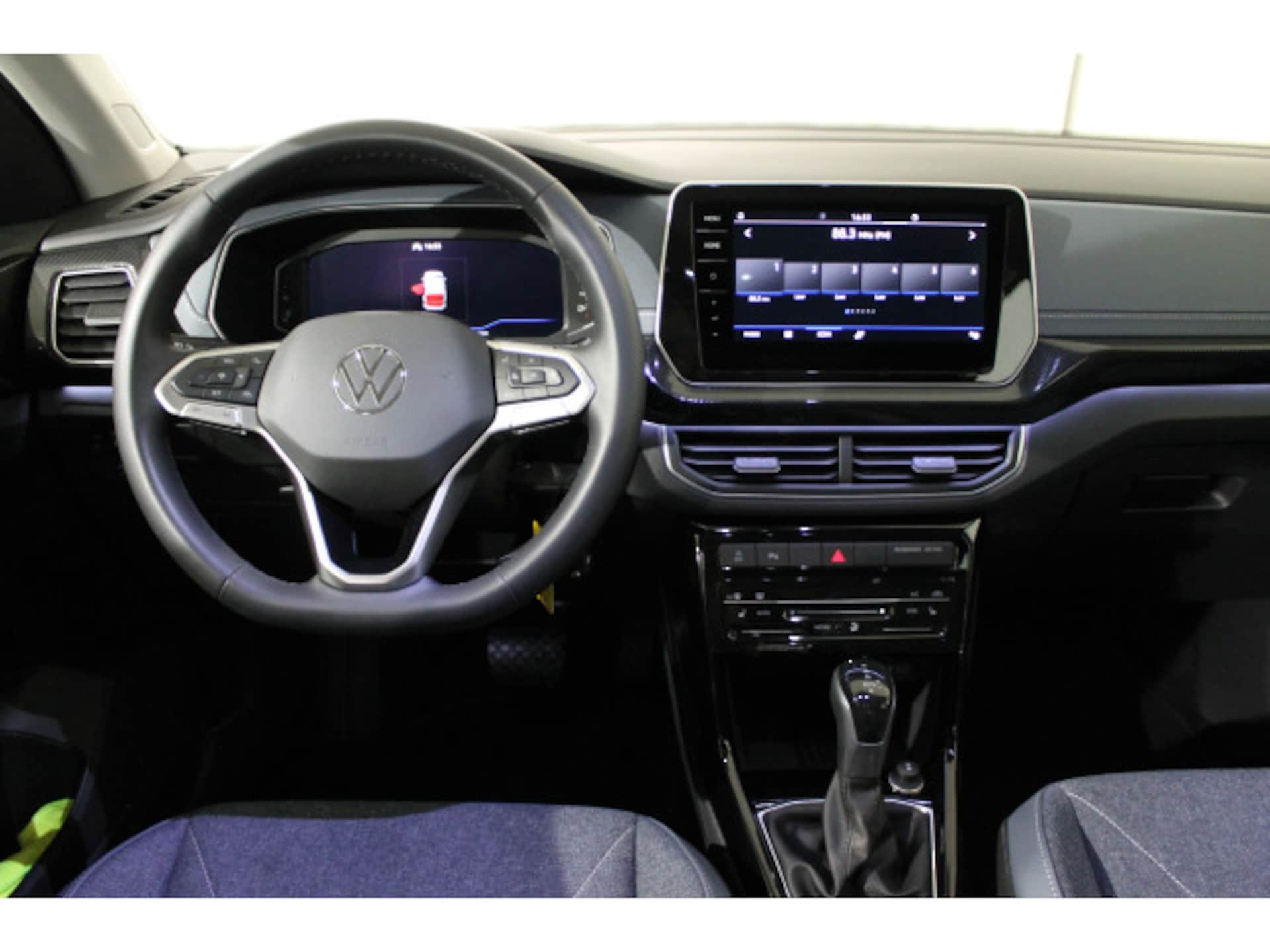 Volkswagen T-Cross Style