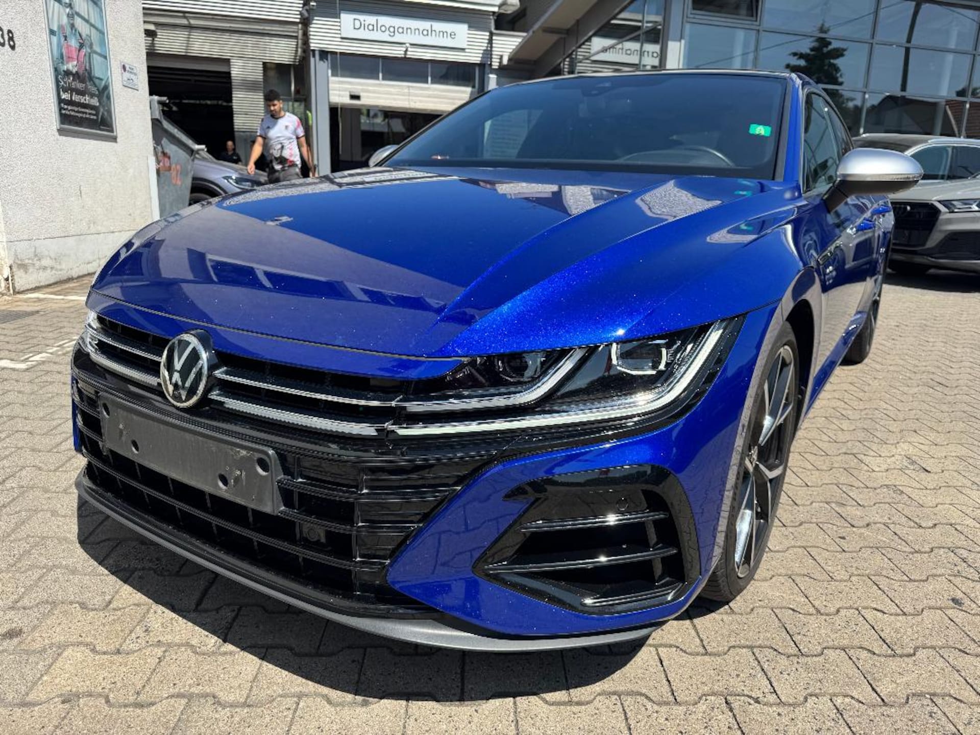 Volkswagen Arteon R
