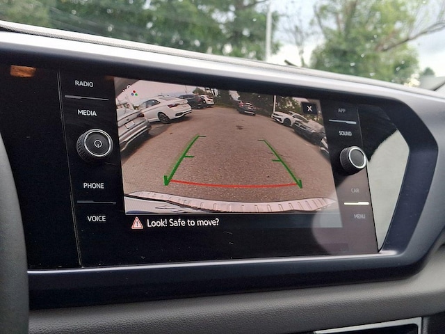 2023 Volkswagen Taos