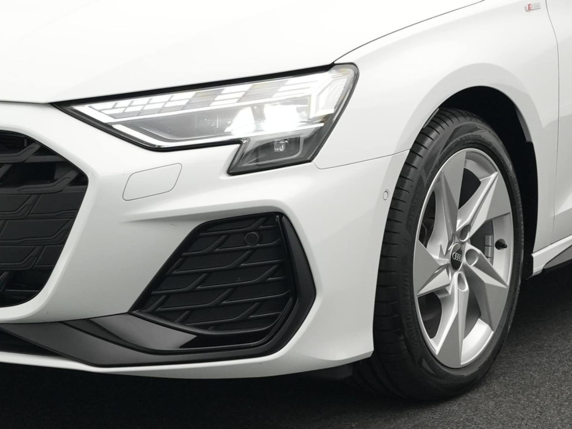 Audi A3 Limousine S line