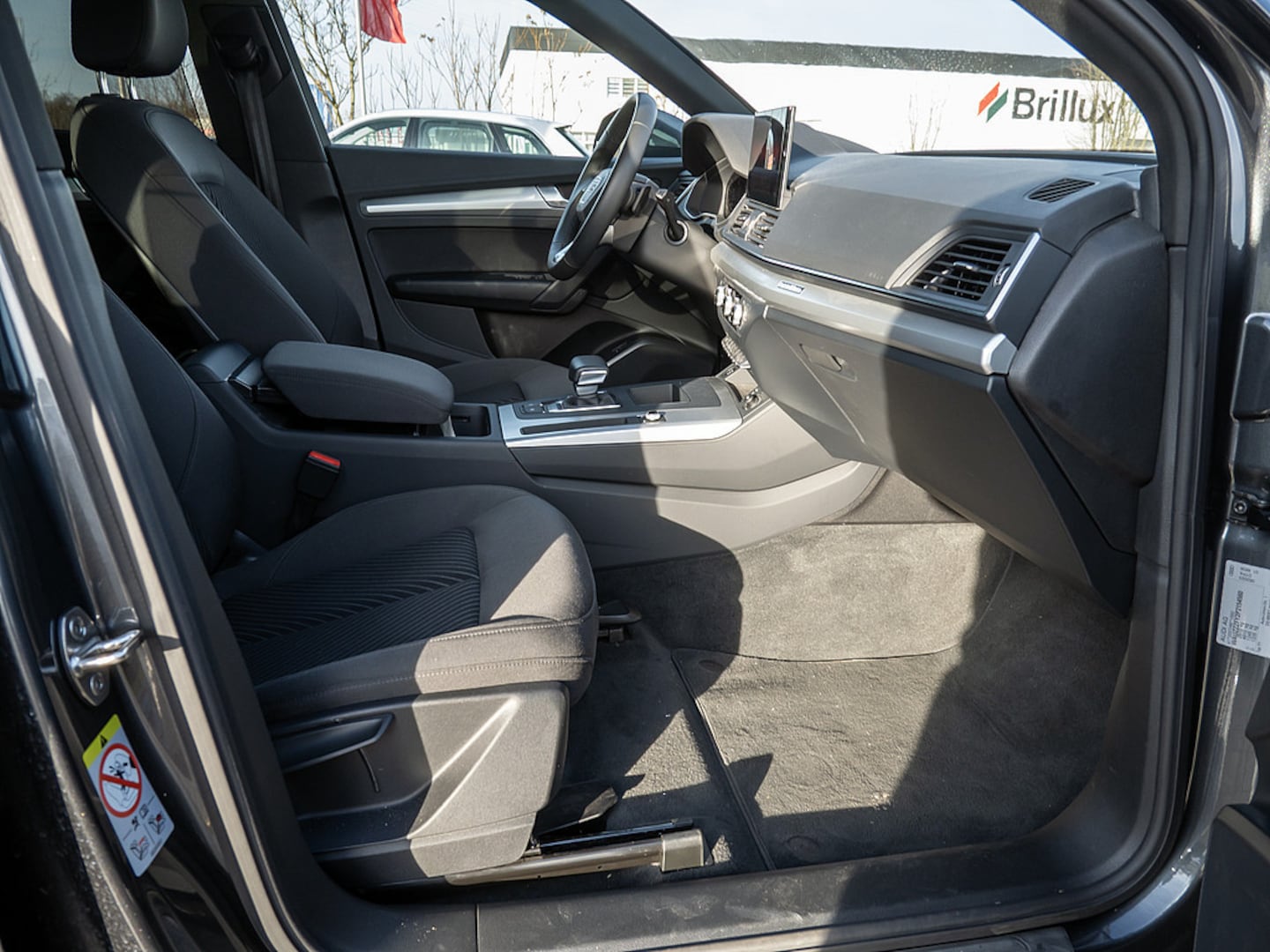 Bild über Audi Q5 40 TDI quattro S tronic - für weitere Informationen kontaktieren Sie den Audi Partner
